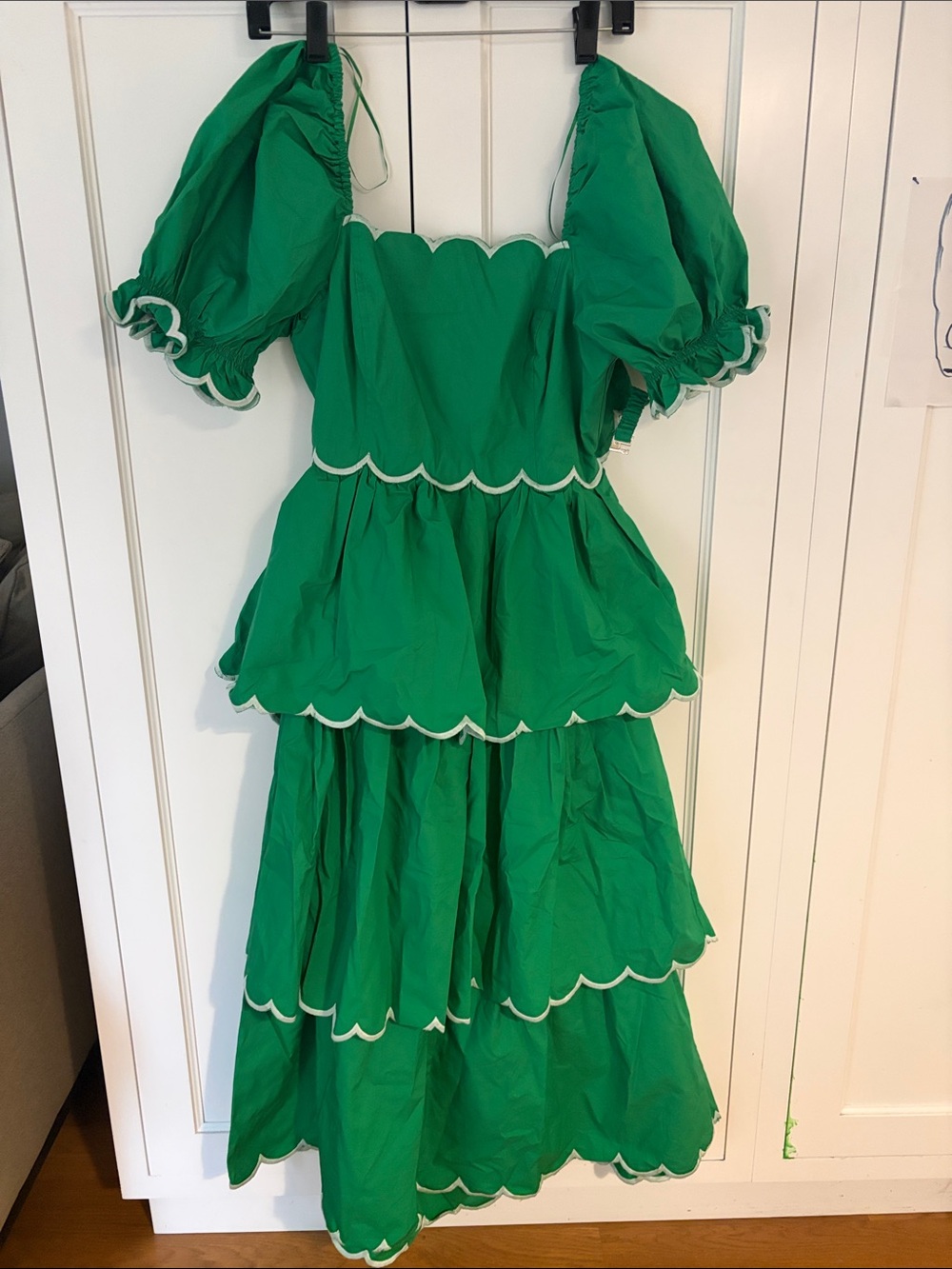 NWT English Factory Bright Green Scalloped Tiered Backless Midi Dress - Picture 3 of 4